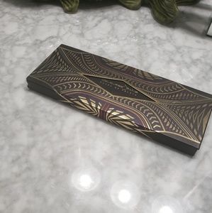 Coloured Raine Queen Of Hearts